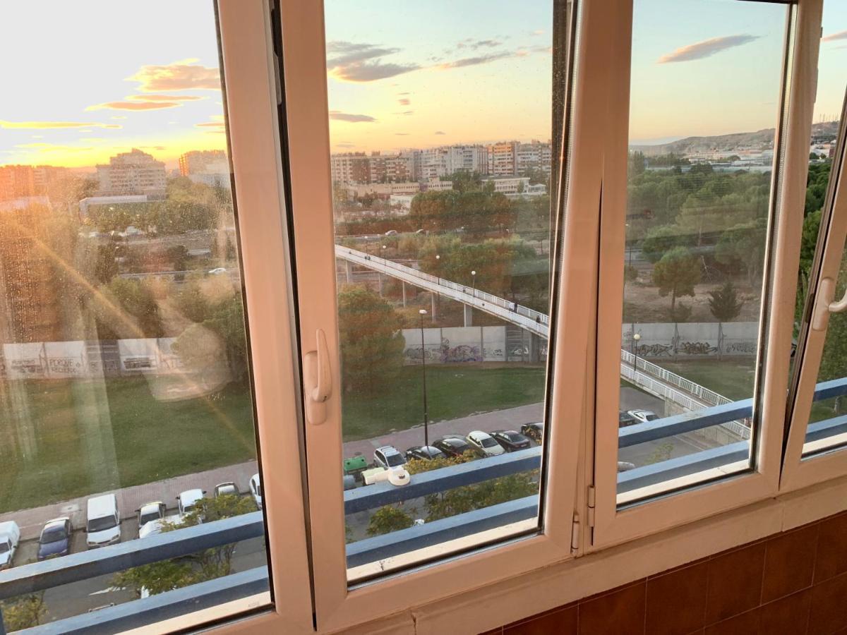 Apto Alma Parking Y Piscina Gratis Сарагоса Экстерьер фото